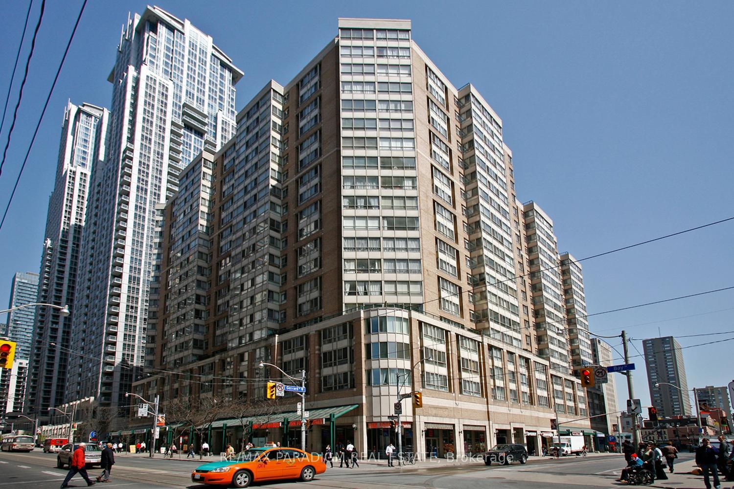 717-bay-street-toronto-ontario-c13411556
