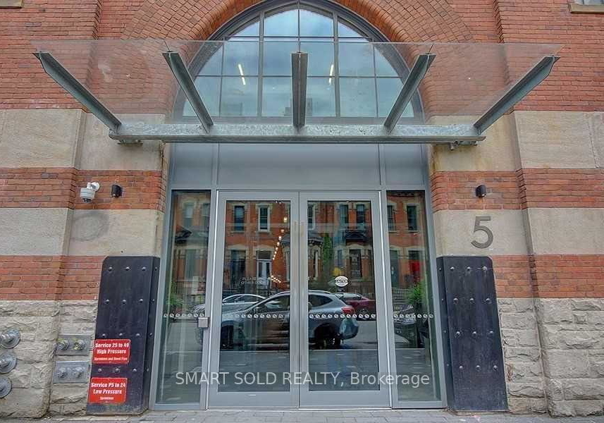 5-st-joseph-street-toronto-ontario-c13411702
