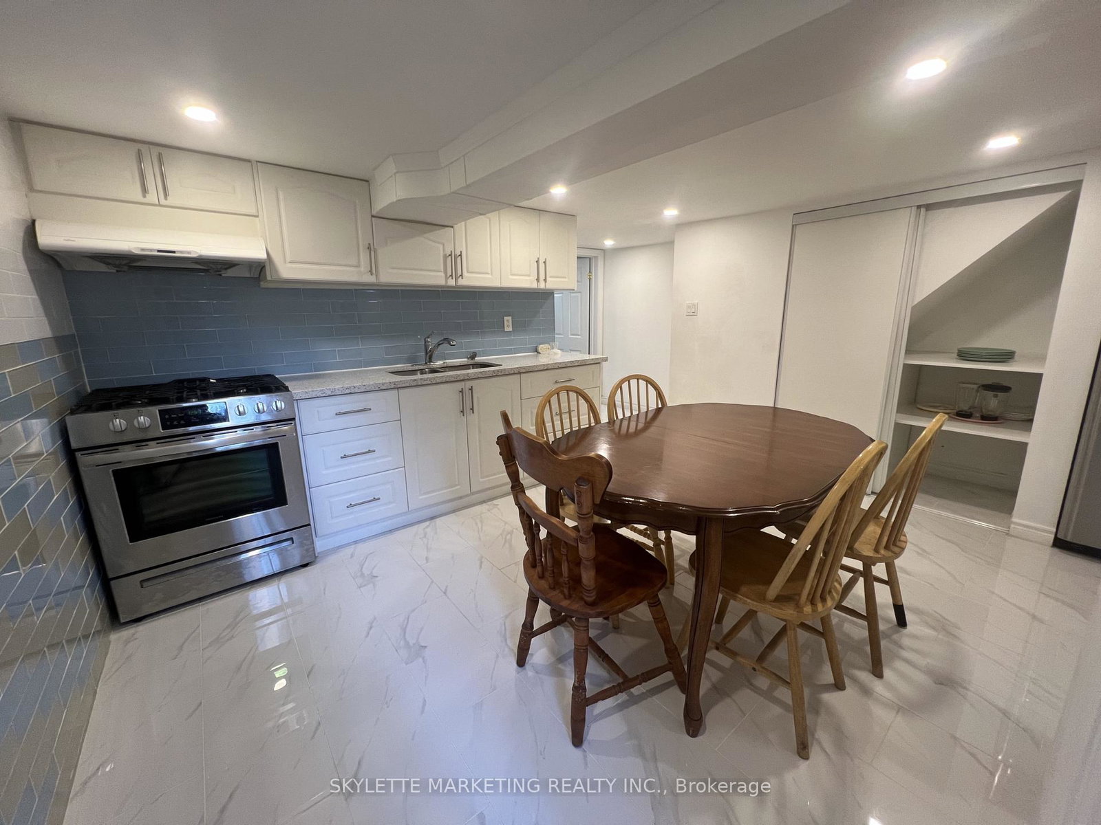 548-dufferin-street-toronto-ontario-c13411750