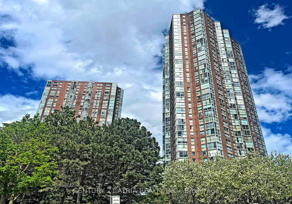 5-concorde-place-north-york-ontario-c13411866