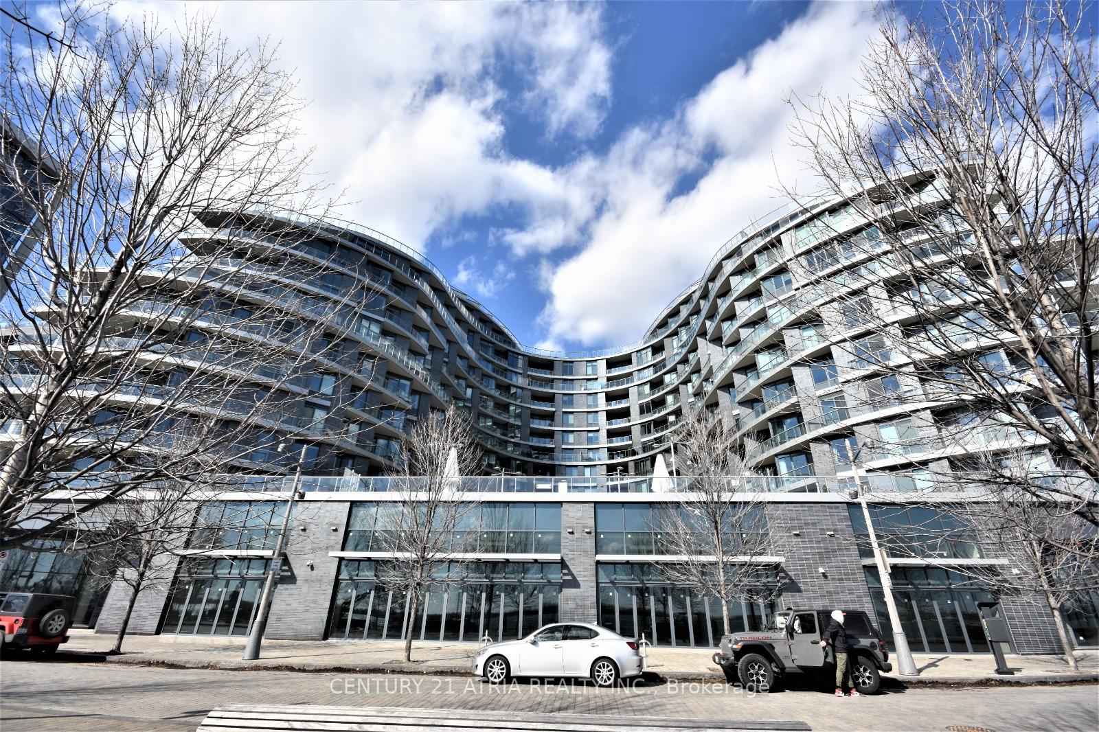 1-edgewater-drive-toronto-ontario-c13412102