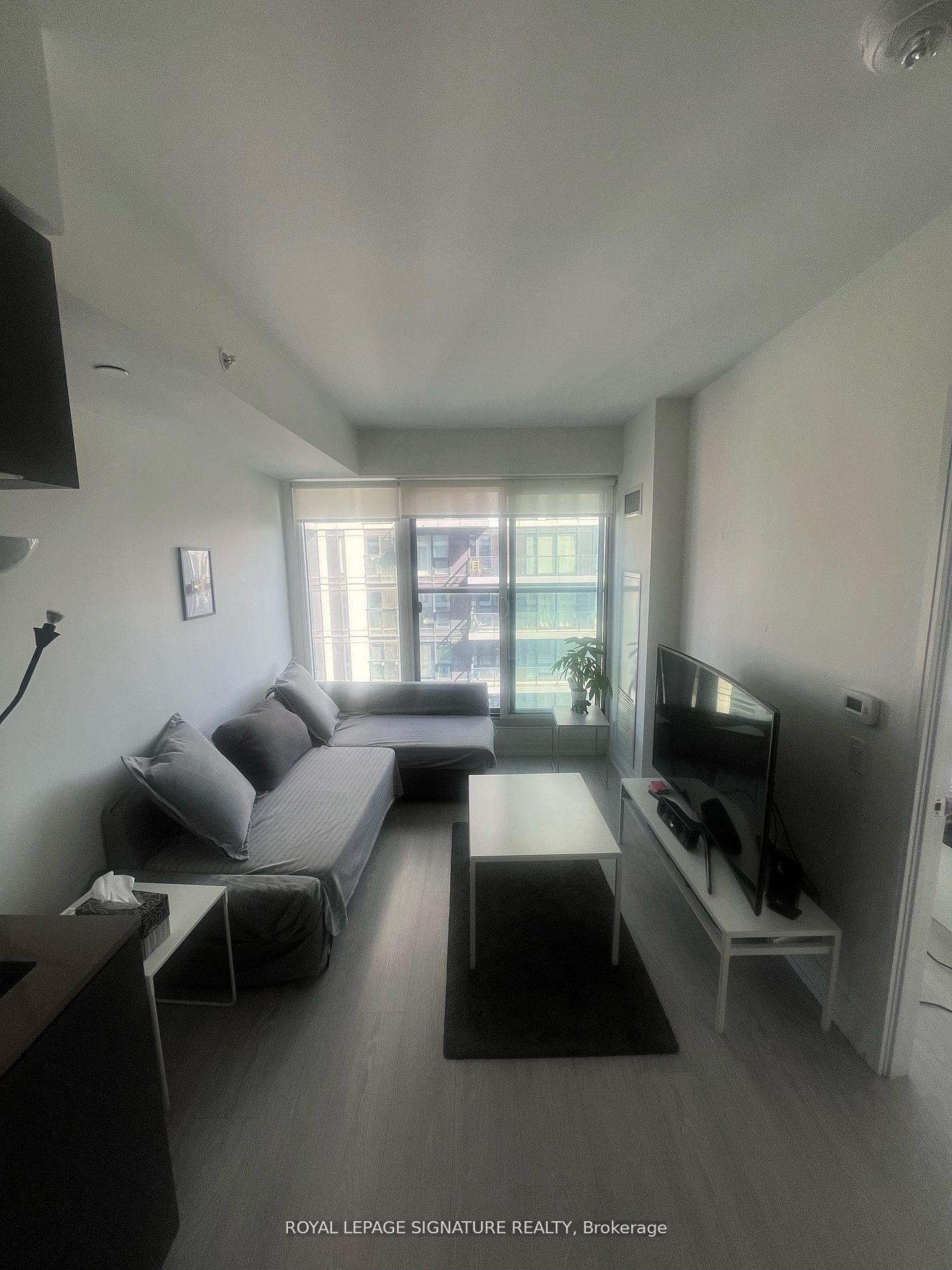 181-dundas-street-e-toronto-ontario-c13412204