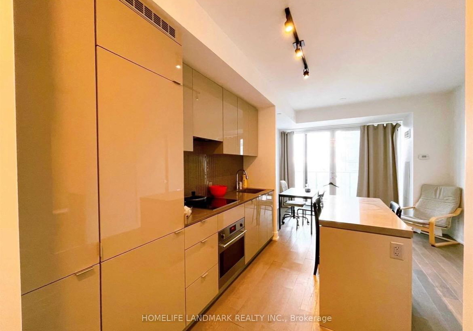7-grenville-street-toronto-ontario-c13412298