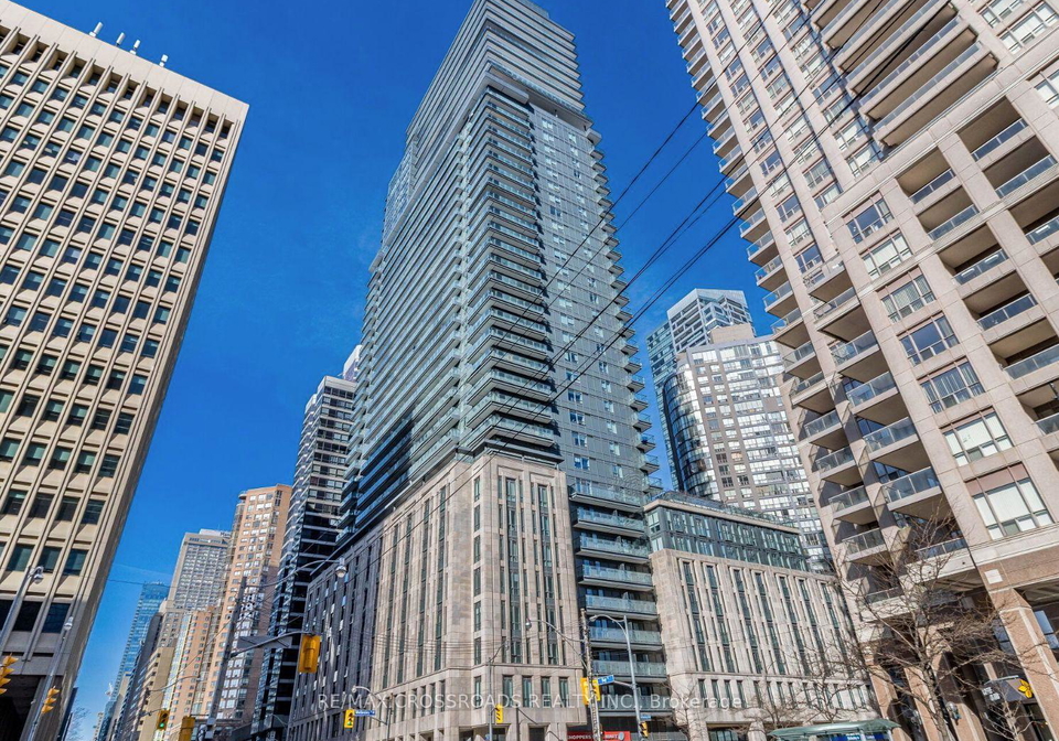 955-bay-street-toronto-ontario-c13412380