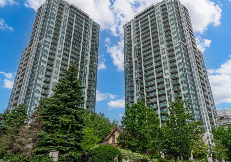 16-harrison-garden-boulevard-north-york-ontario-c13412508