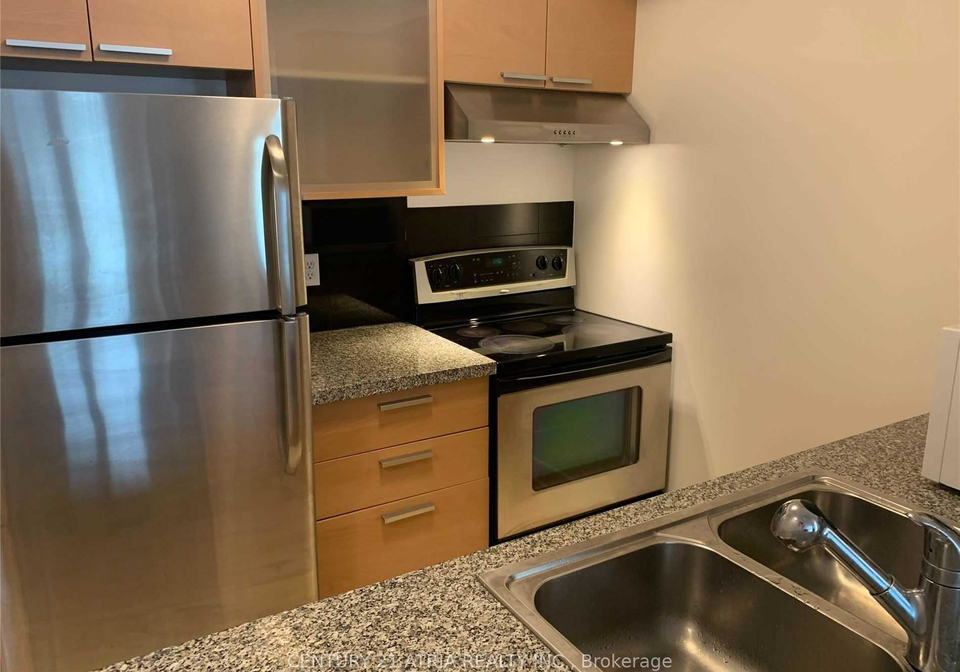 16-harrison-garden-boulevard-north-york-ontario-c13412508