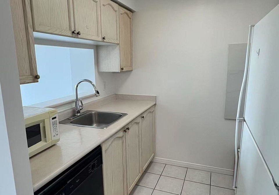 1-pemberton-avenue-north-york-ontario-c13412510