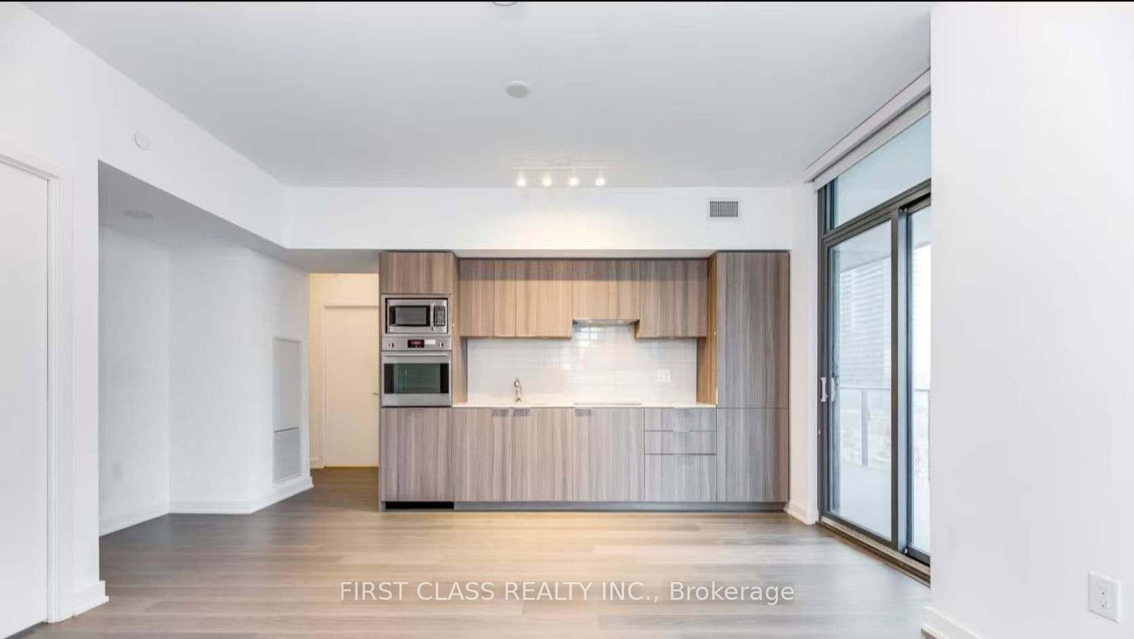 11-wellesley-street-w-toronto-ontario-c13412588