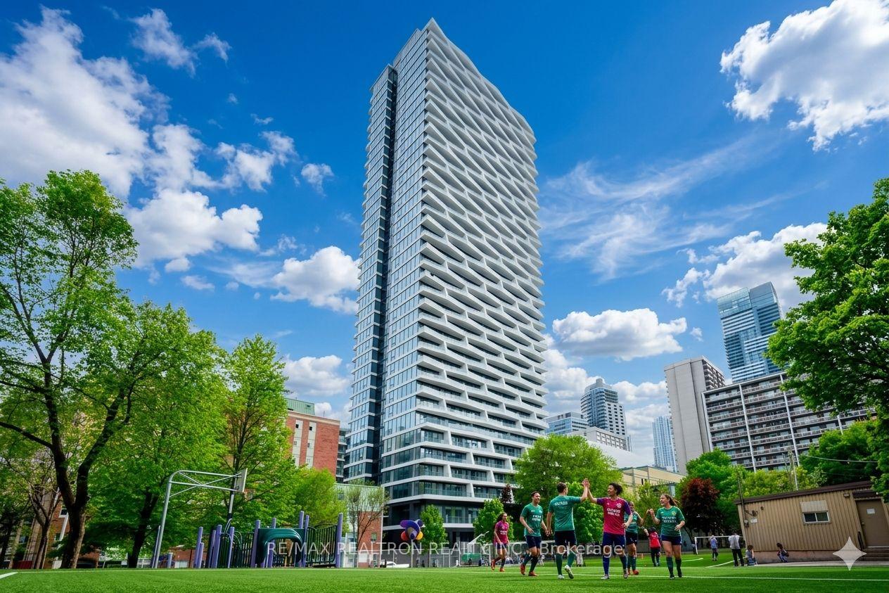 85-wood-street-toronto-ontario-c13412696