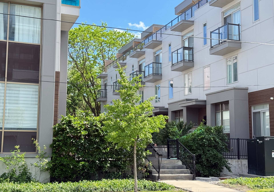 25-dervock-crescent-north-york-ontario-c13412706