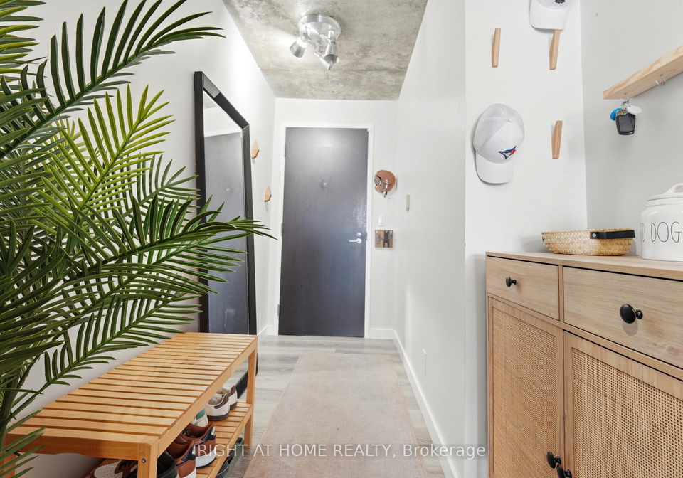 1005-king-street-w-toronto-ontario-c13412758