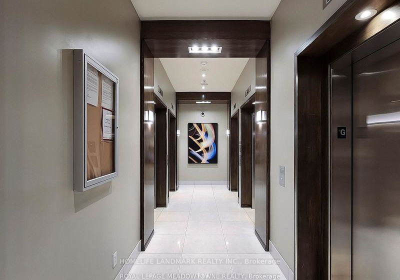 33-bay-street-toronto-ontario-c13412790