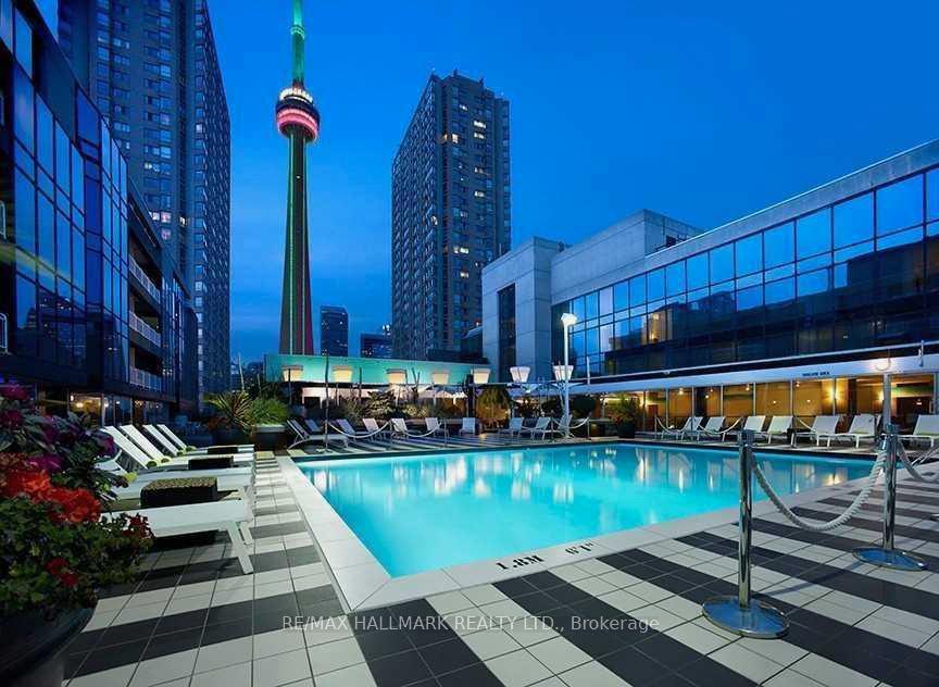 251-queens-quay-w-toronto-ontario-c13412826