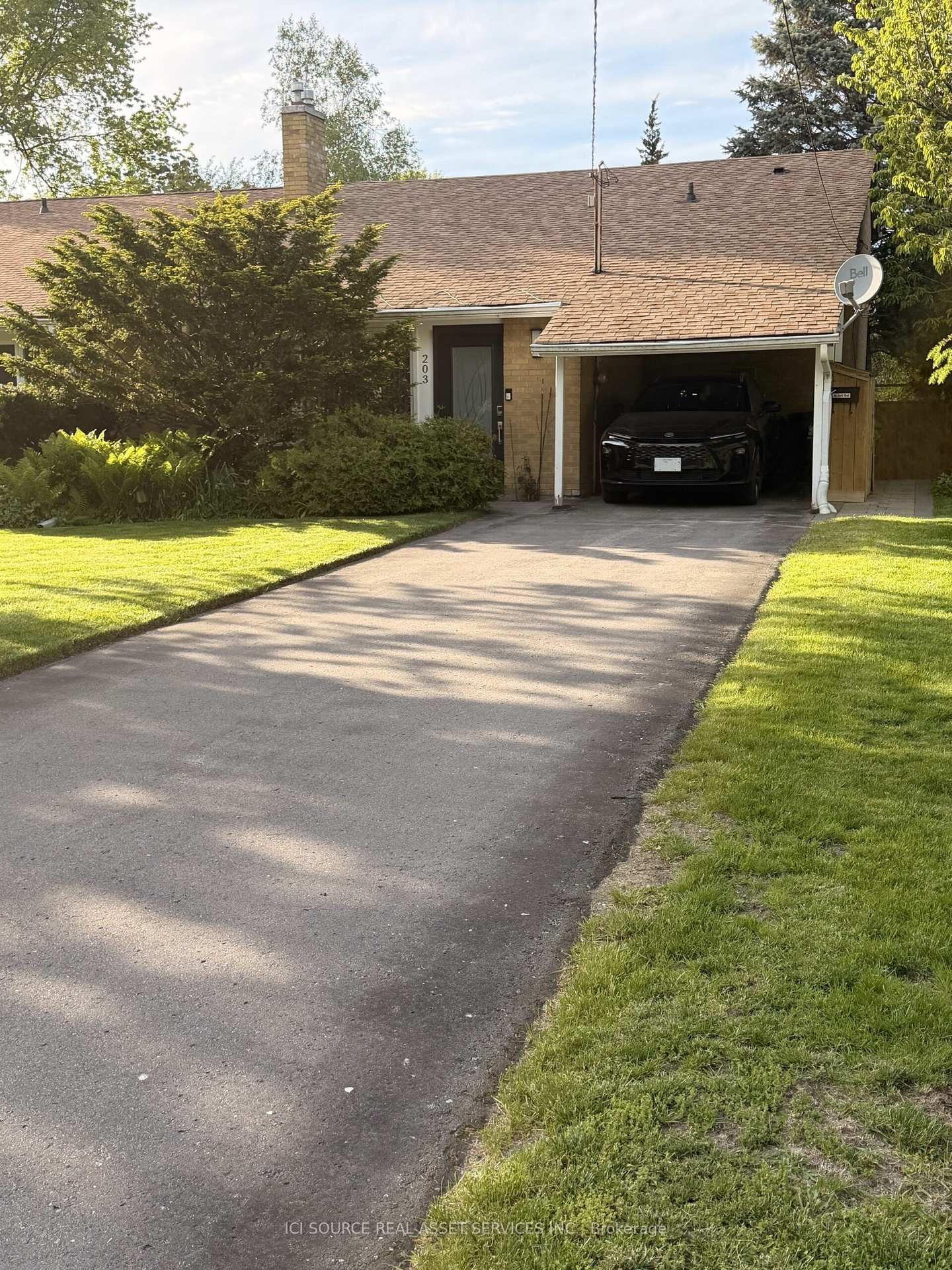 203-three-valleys-drive-north-york-ontario-c13412916