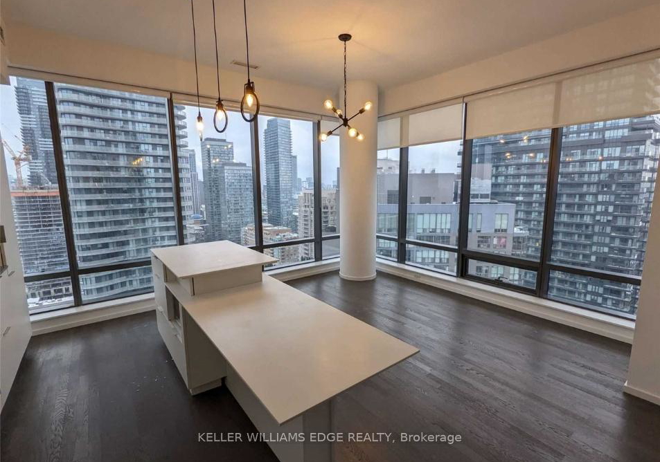 5-st-joseph-street-toronto-ontario-c13412942