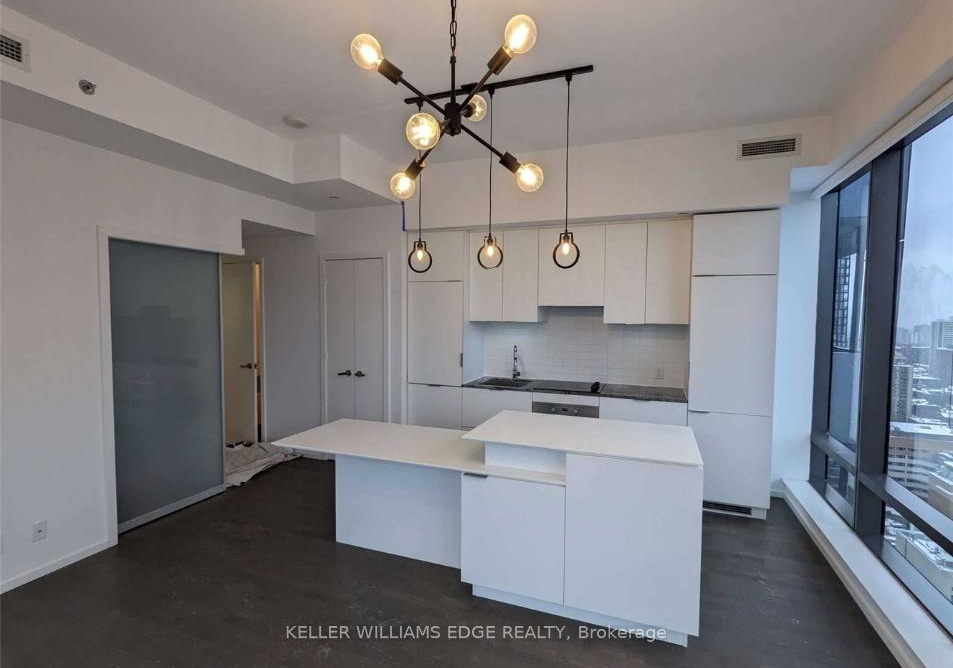 5-st-joseph-street-toronto-ontario-c13412942