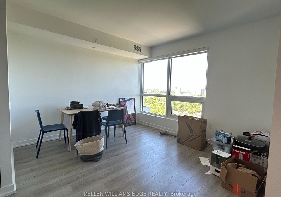 395-bloor-street-e-toronto-ontario-c13412948