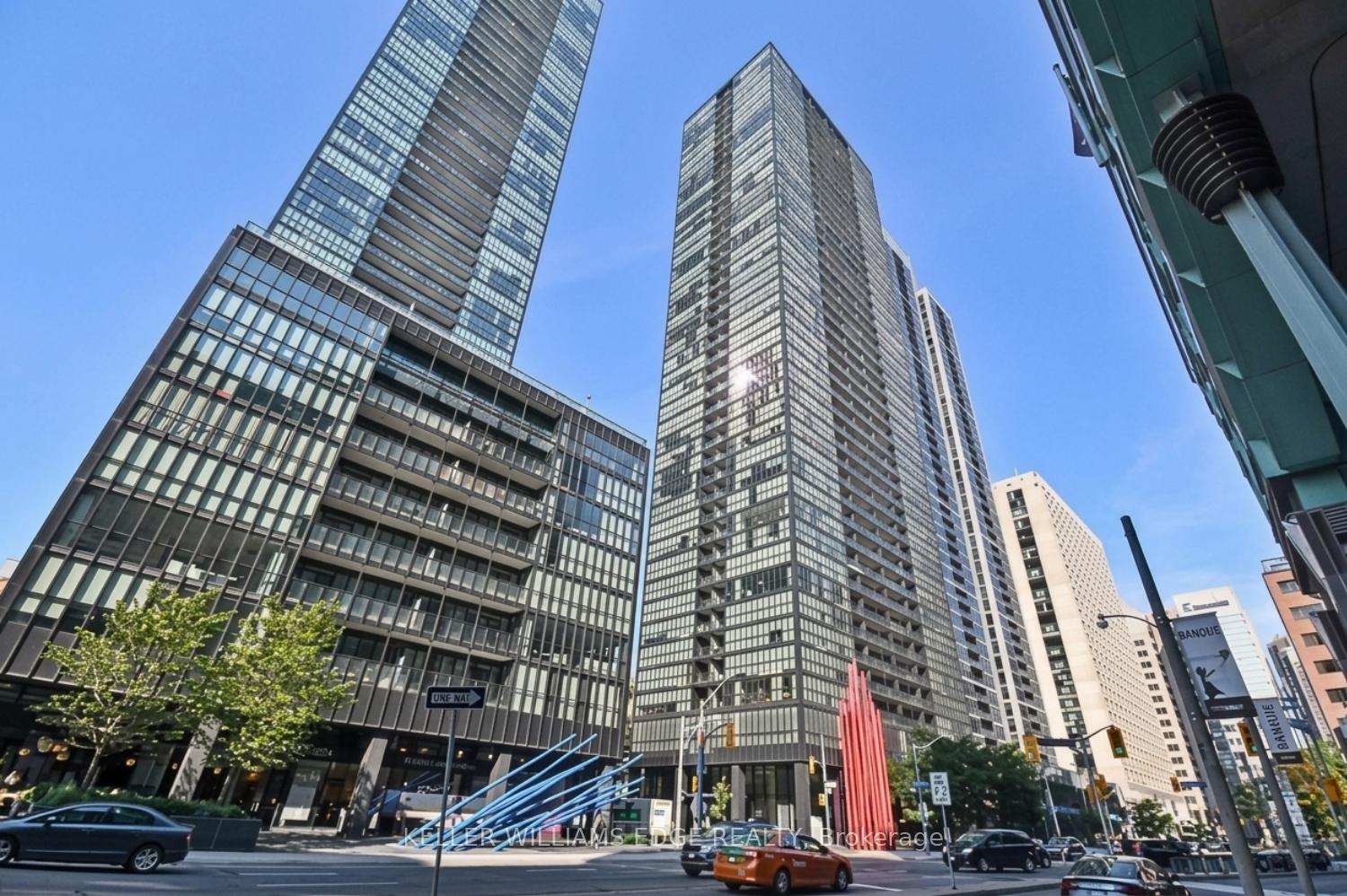 110-charles-street-e-toronto-ontario-c13412952