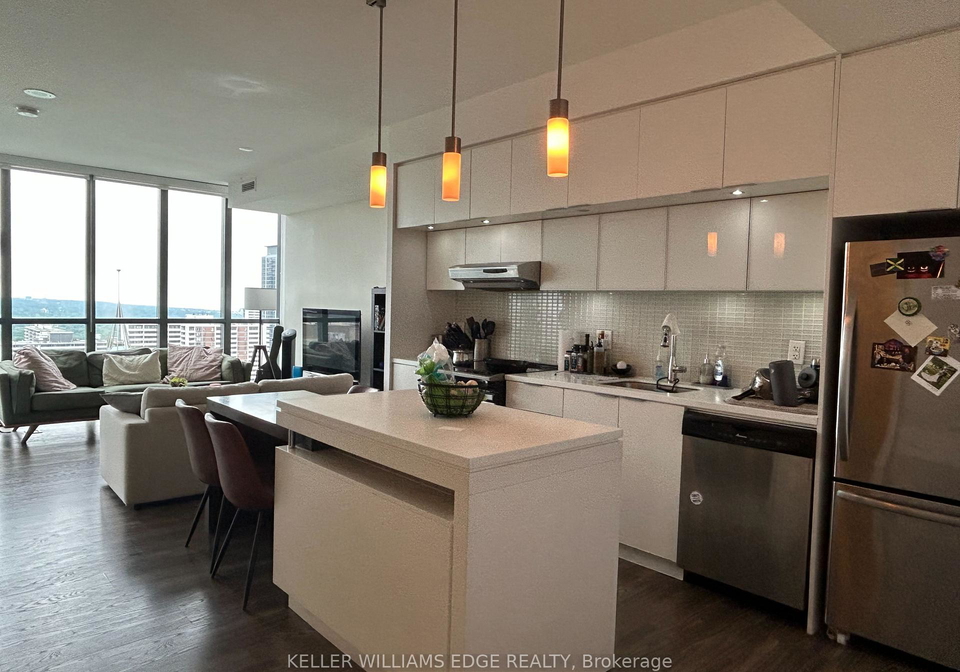 110-charles-street-e-toronto-ontario-c13412952