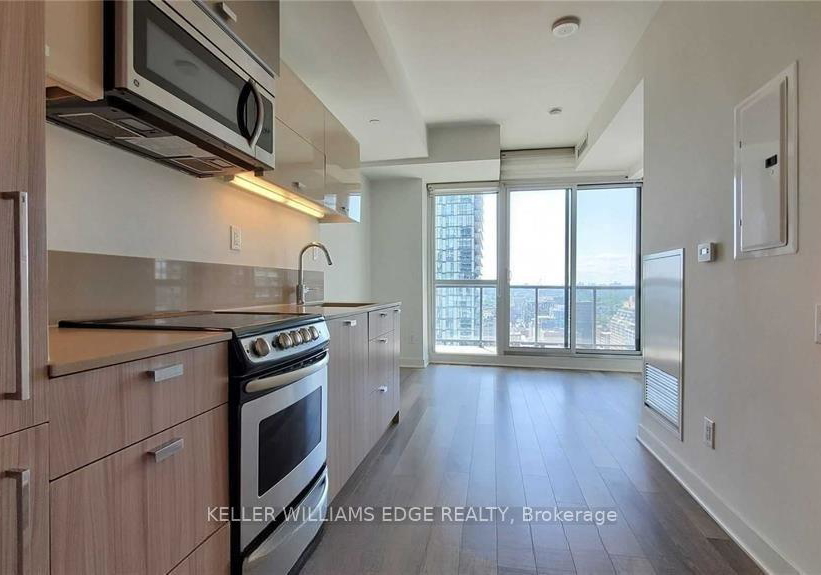 290-adelaide-street-w-toronto-ontario-c13412960