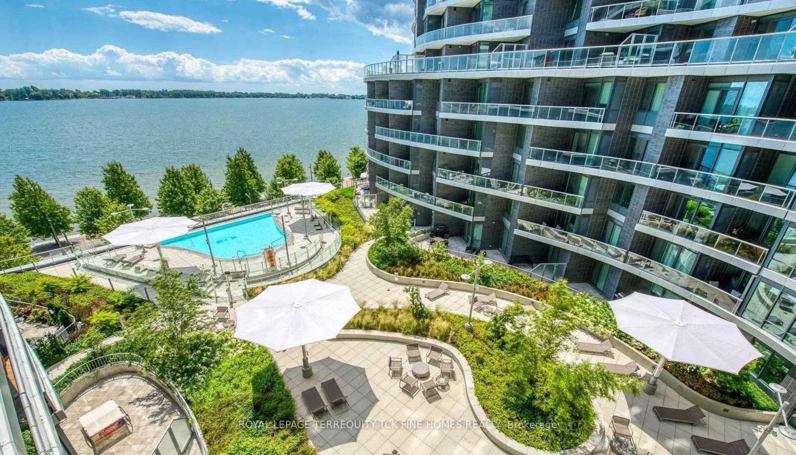 1-edgewater-drive-toronto-ontario-c13413304