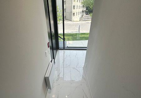12-dervock-crescent-north-york-ontario-c13413410