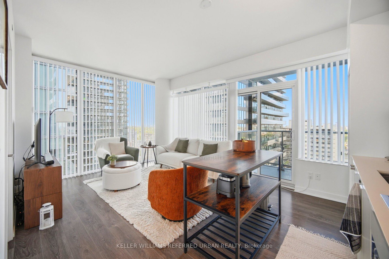 195-redpath-avenue-toronto-ontario-c13413458