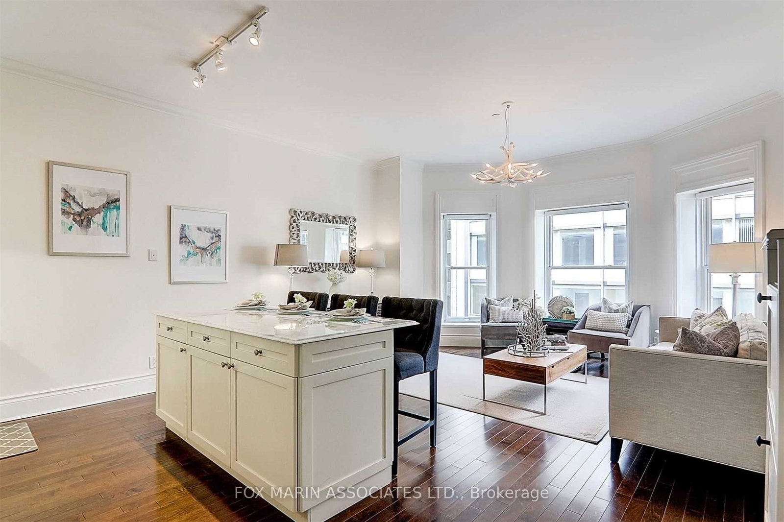 22-leader-lane-toronto-ontario-c13413820
