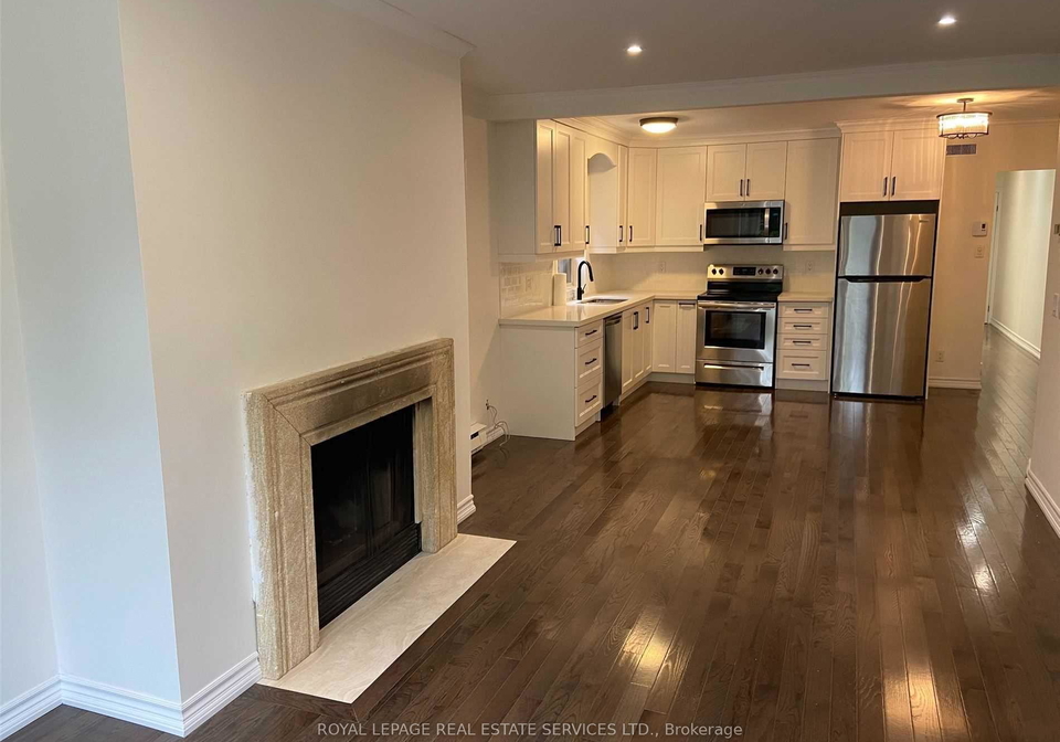 19a-relmar-road-toronto-ontario-c13413866