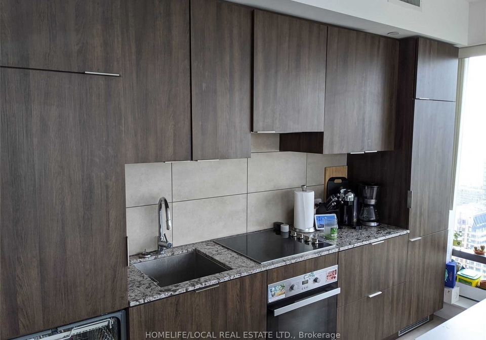 5-st-joseph-street-toronto-ontario-c13414036