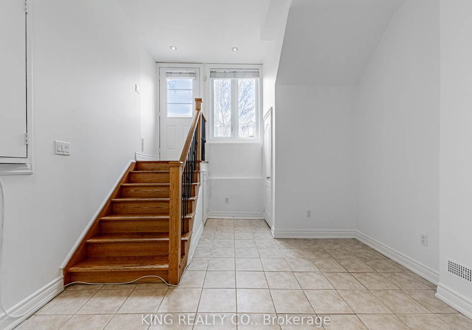 26-greensides-avenue-toronto-ontario-c13414044