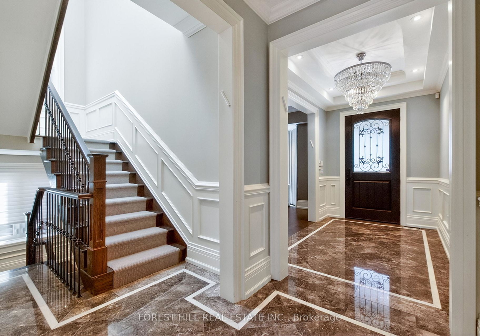 326-lytton-boulevard-toronto-ontario-c13414082