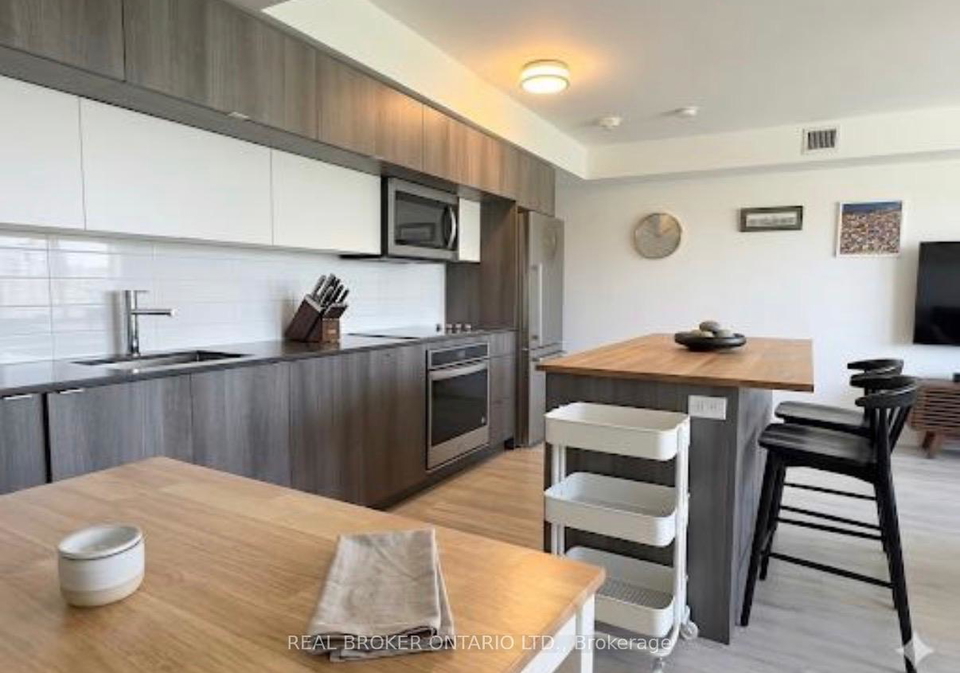 575-bloor-street-e-toronto-ontario-c13414188