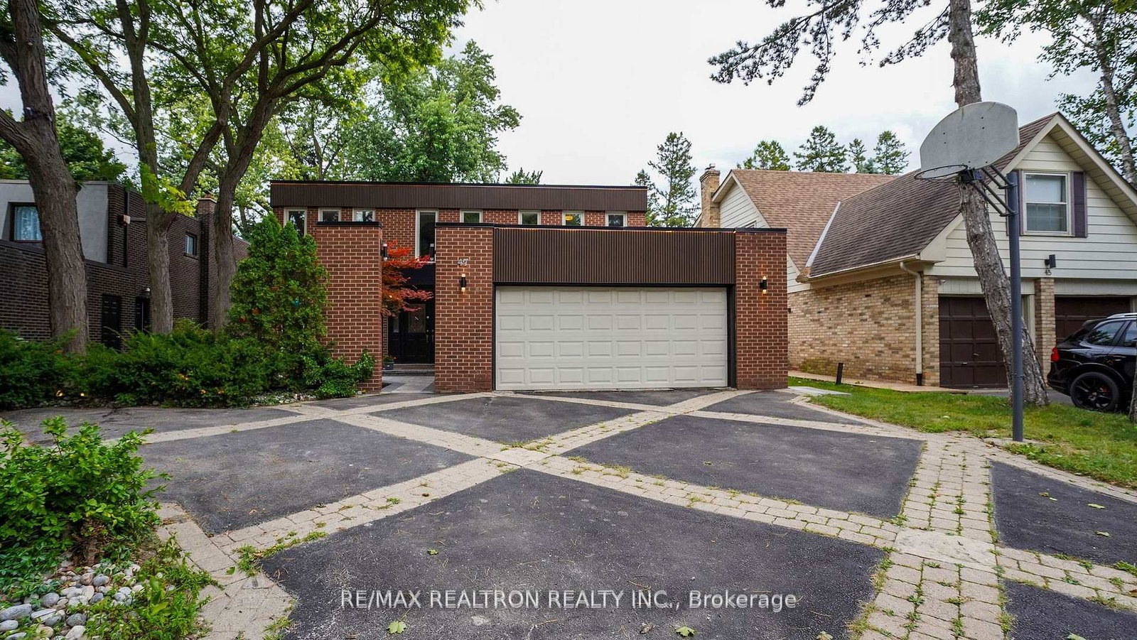 47-robinter-drive-north-york-ontario-c13414302