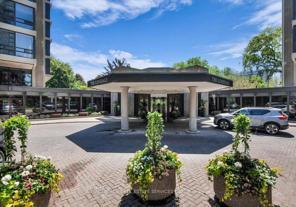 619-avenue-road-toronto-ontario-c13414314