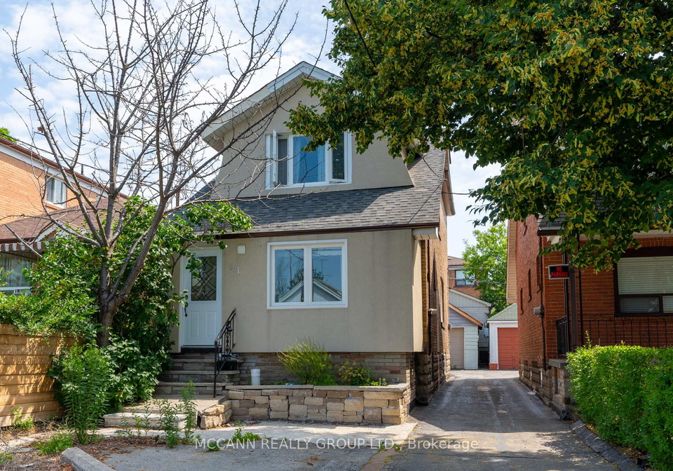 301-robina-avenue-toronto-ontario-c13414320