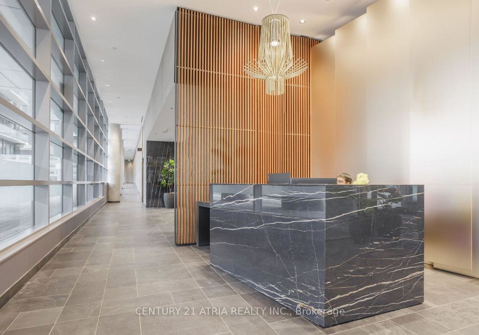 650-king-street-w-toronto-ontario-c13414378