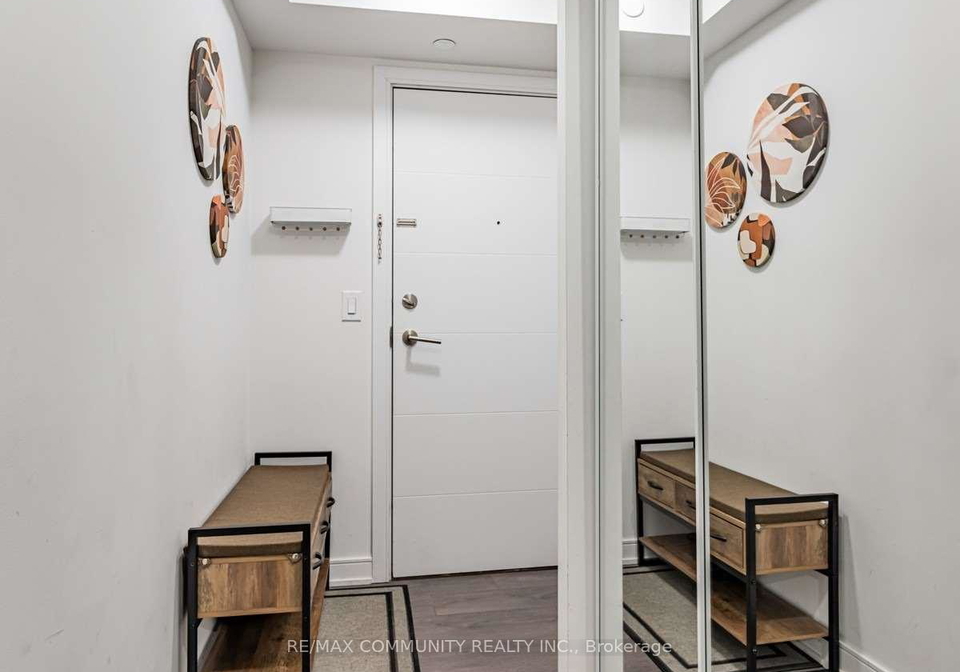 525-adelaide-street-w-toronto-ontario-c13414460