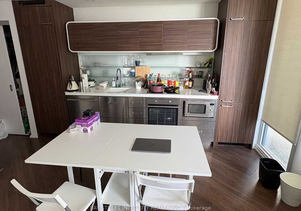 45-charles-street-e-toronto-ontario-c13414478