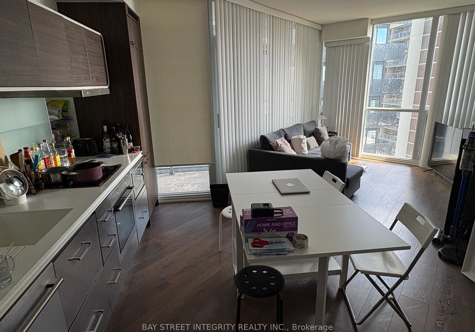 45-charles-street-e-toronto-ontario-c13414478
