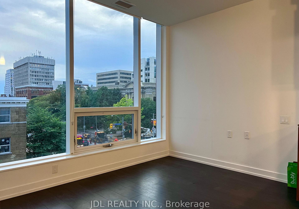 203-college-street-toronto-ontario-c13414496
