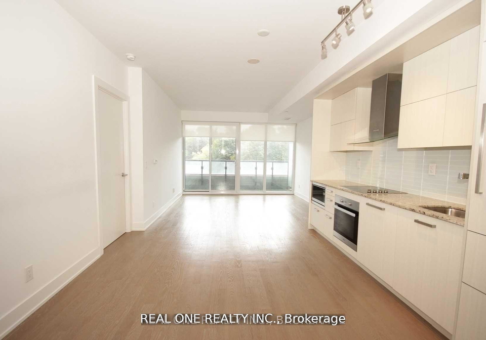 3018-yonge-street-toronto-ontario-c13414522