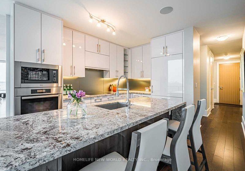 29-queens-quay-e-toronto-ontario-c13414704