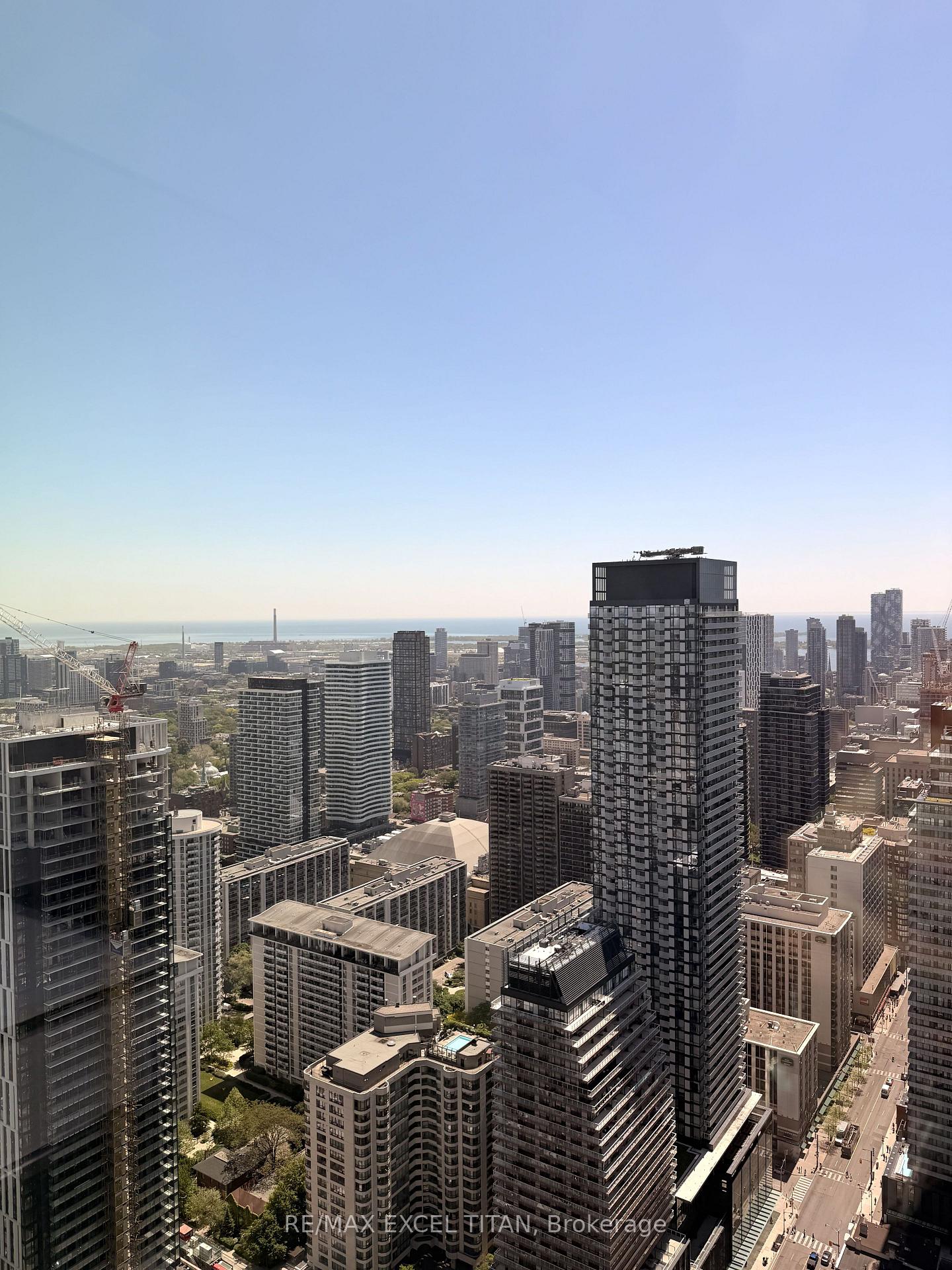 8-wellesley-street-toronto-ontario-c13414958