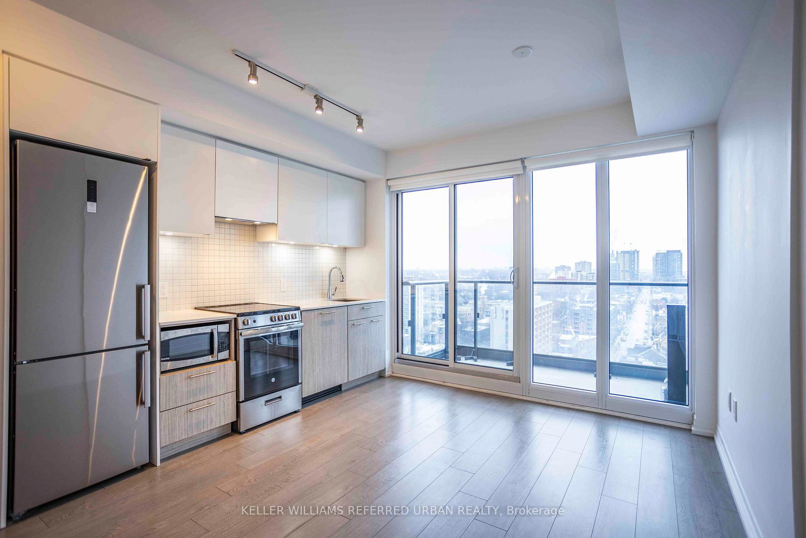 251-jarvis-street-toronto-ontario-c13414980