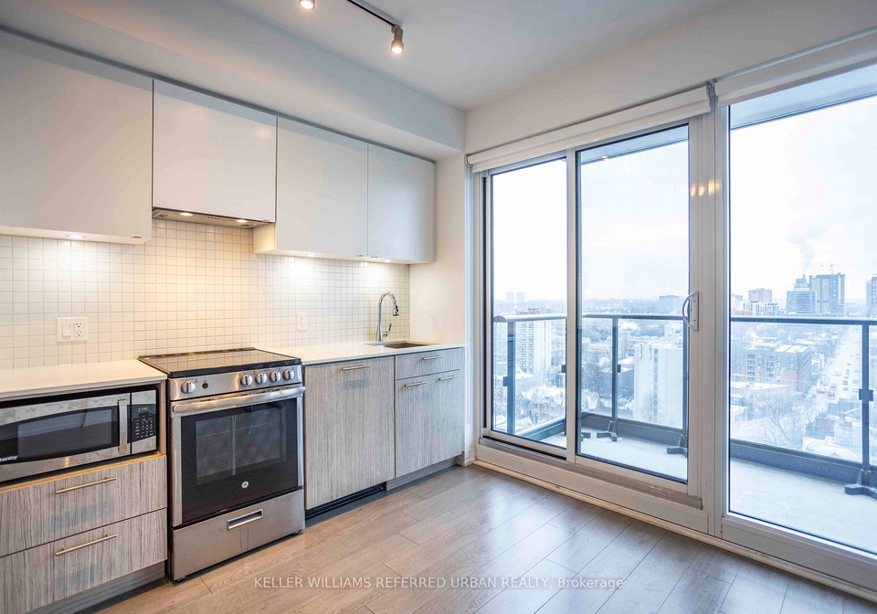 251-jarvis-street-toronto-ontario-c13414980