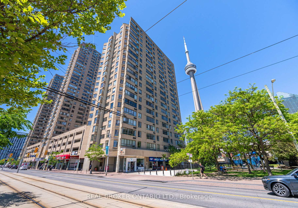 250-queens-quay-w-toronto-ontario-c13415058