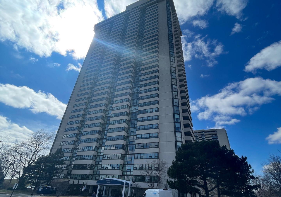 3303-don-mills-road-north-york-ontario-c13415182