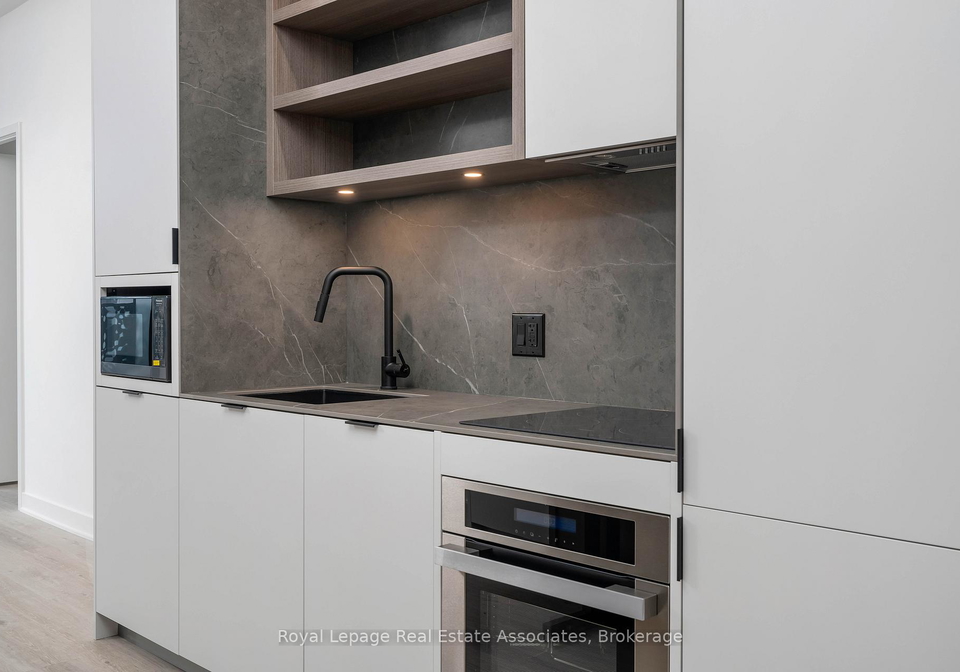 55-charles-street-e-toronto-ontario-c13415328