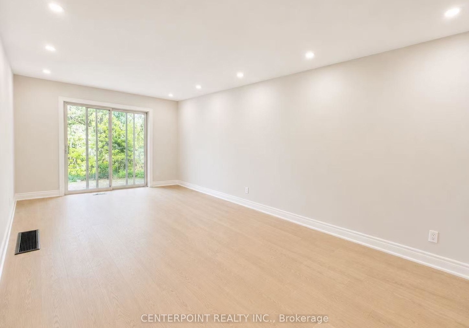12-hobart-drive-north-york-ontario-c13415342